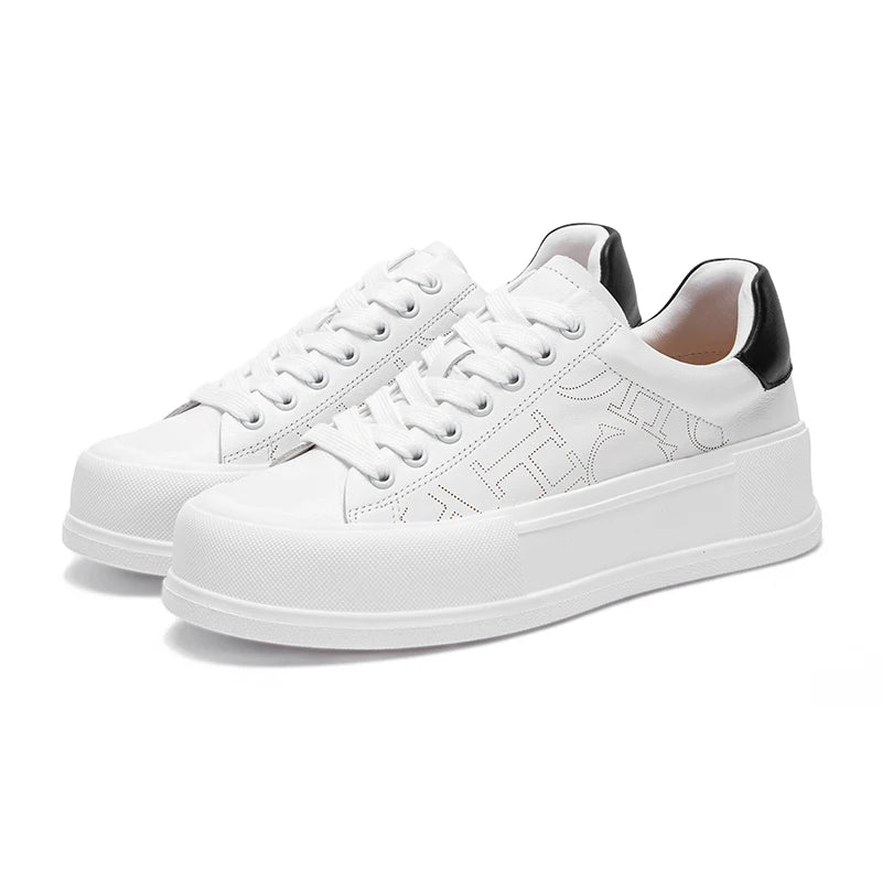 Women's casual shoes