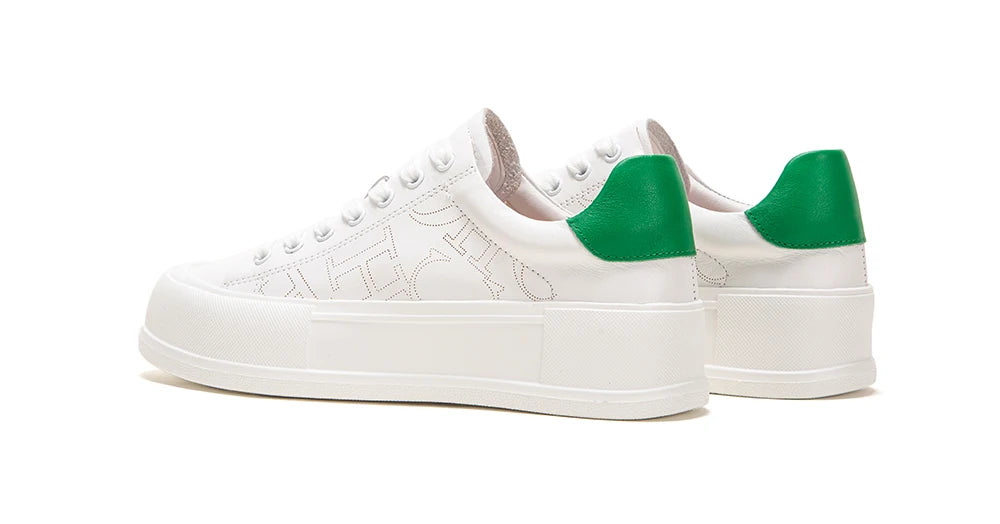 Women's casual shoes