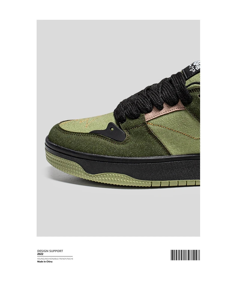 Designer Skateboarding Men Sneaker