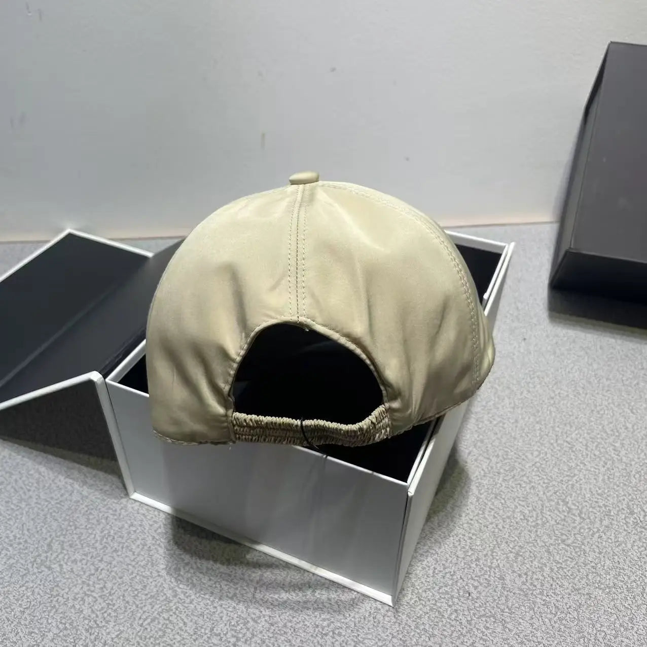 High quality letter embroidered baseball cap