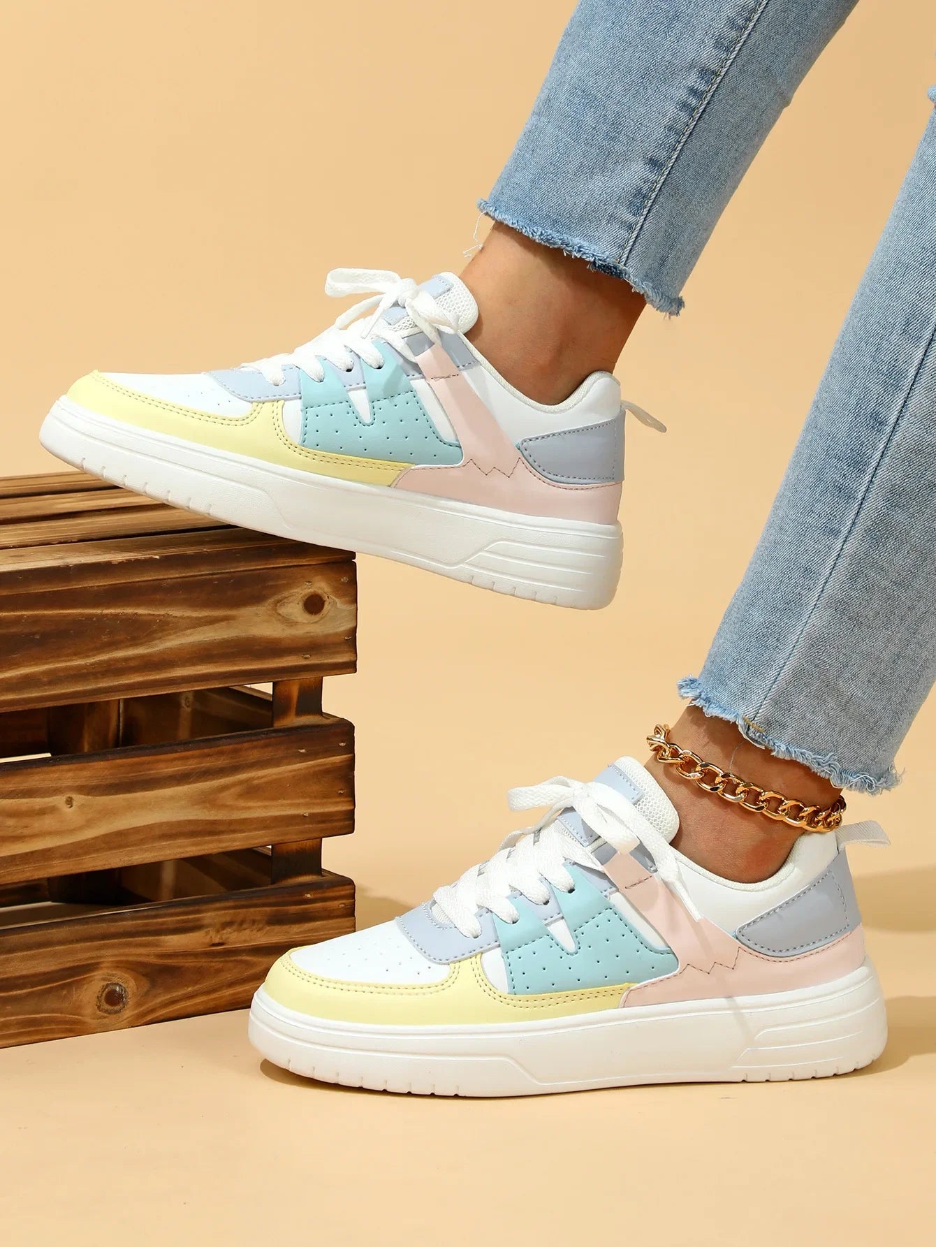 Comfortable Outdoor Casual Shoes