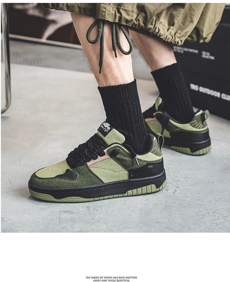 Designer Skateboarding Men Sneaker