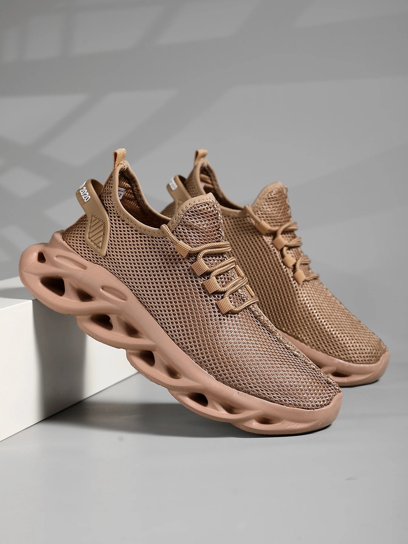 Men Sports Running Jogging Shoes