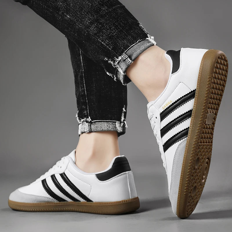 2025 Three-bar Shoes for Men