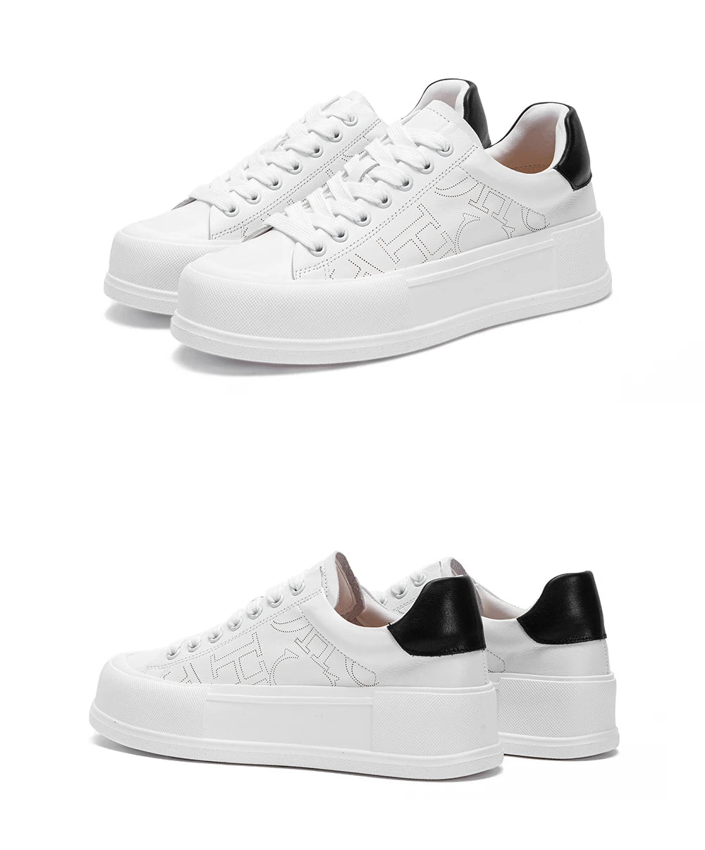 Women's casual shoes