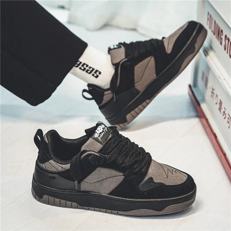 Designer Skateboarding Men Sneaker