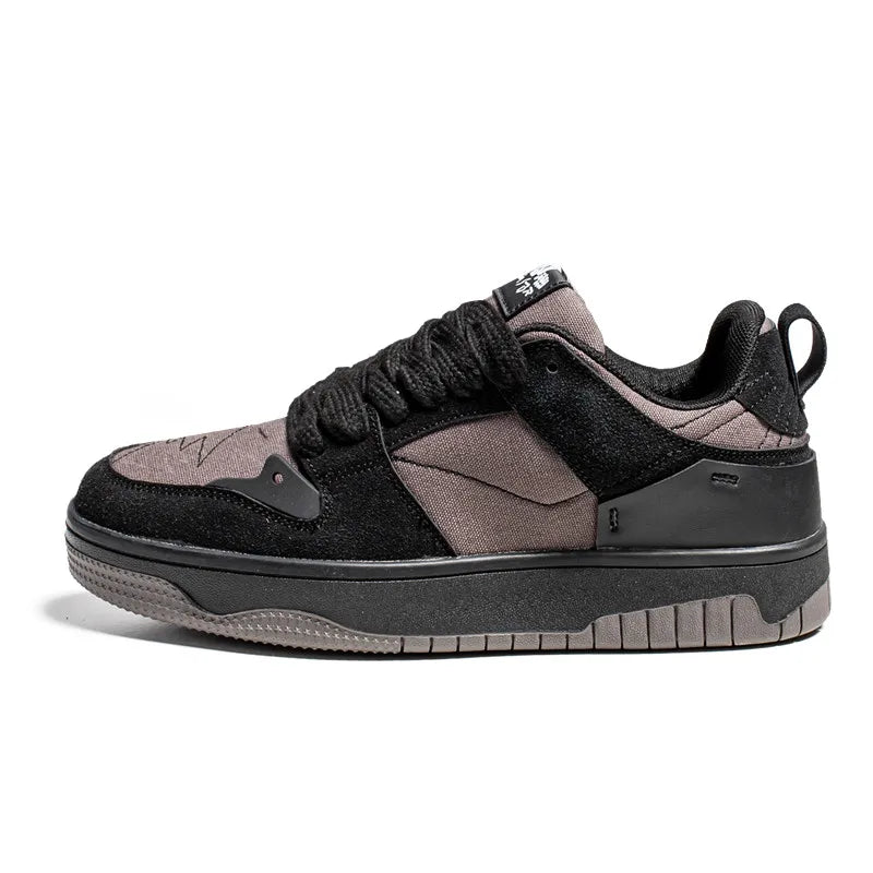 Designer Skateboarding Men Sneaker