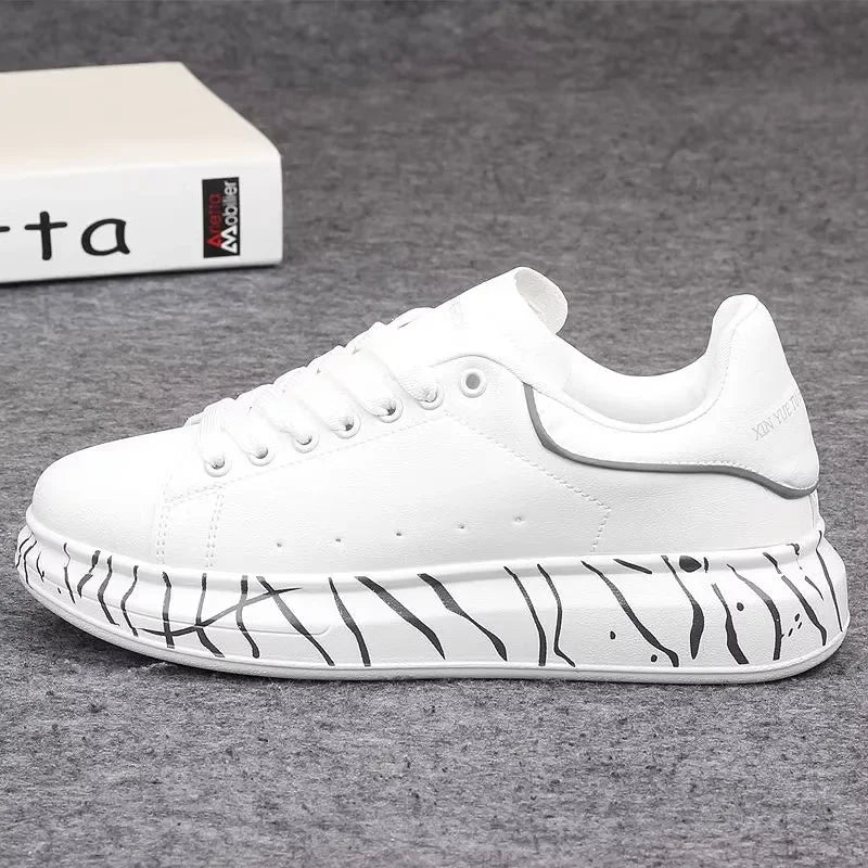 leisure thick-soled women's white shoes