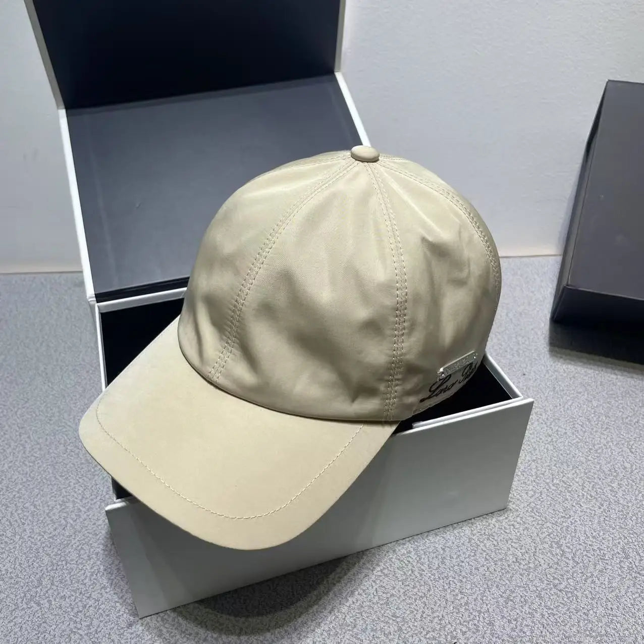 High quality letter embroidered baseball cap