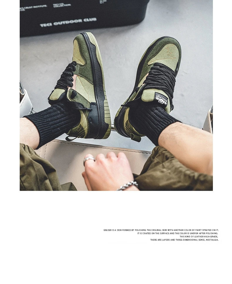 Designer Skateboarding Men Sneaker