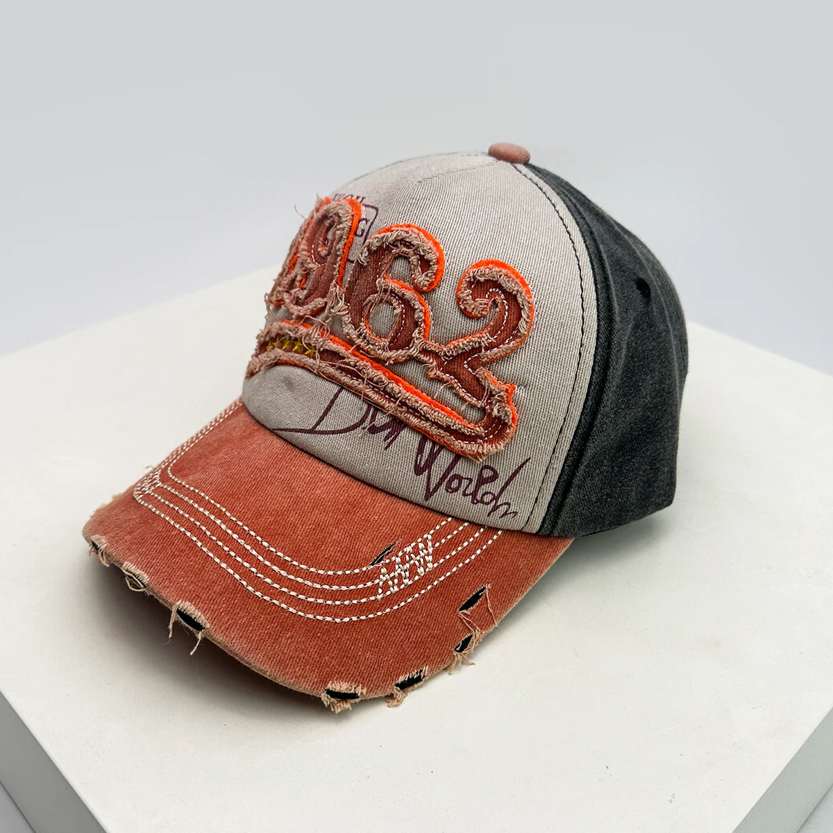 New Unisex PATCH 1962 Letters Broken Style Baseball Hats