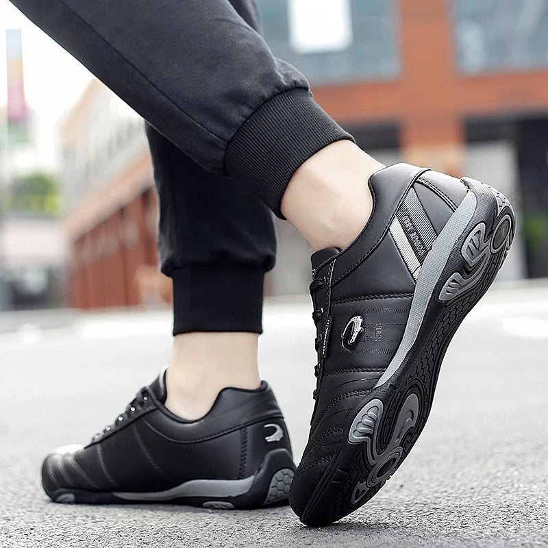 New Golf Shoes Men Breathable Golfers Sneakers