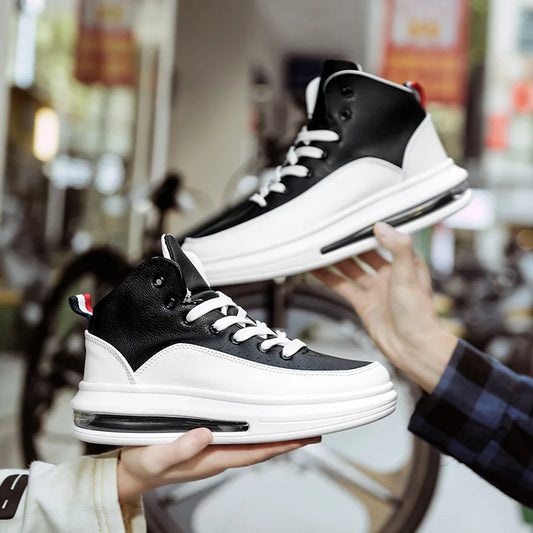 2025 New Comfortable Casual Niche Sneakers