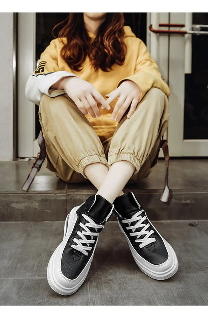 2025 New Comfortable Casual Niche Sneakers