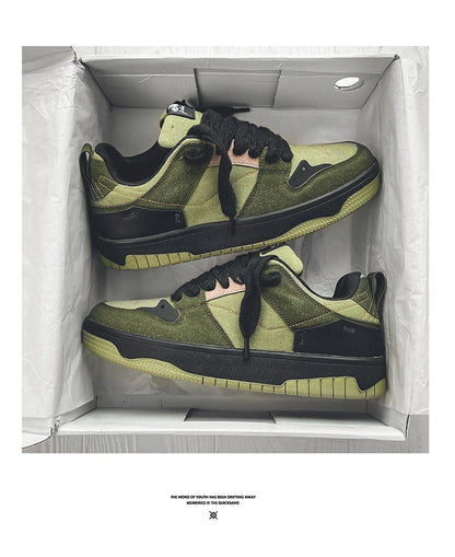 Designer Skateboarding Men Sneaker