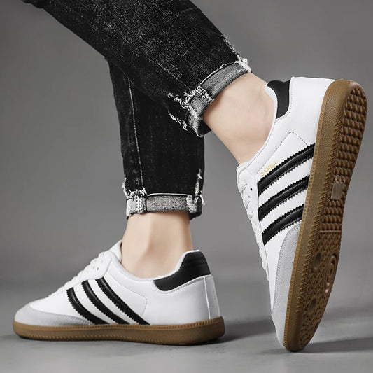 2025 Three-bar Shoes for Men