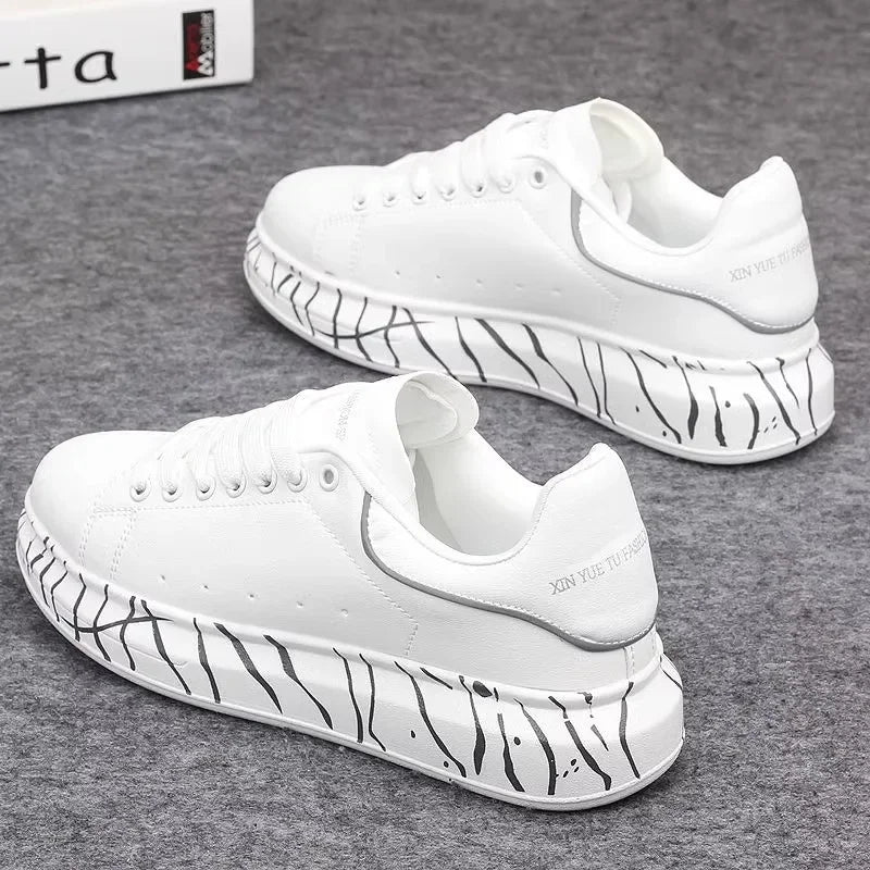 leisure thick-soled women's white shoes
