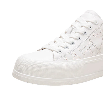 Women's casual shoes