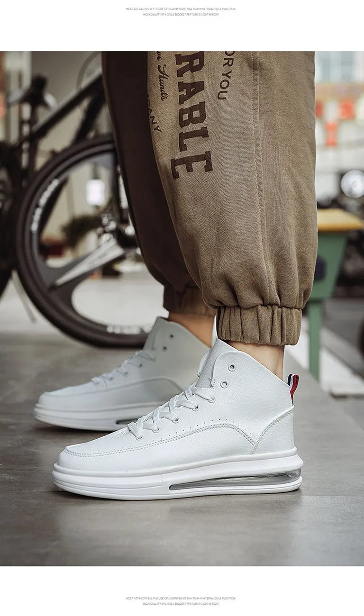 2025 New Comfortable Casual Niche Sneakers