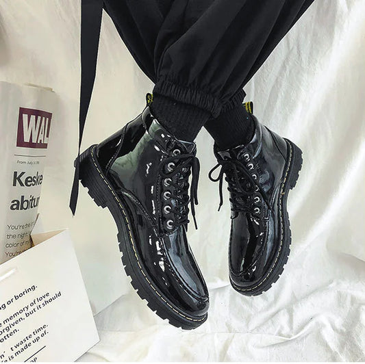 High-Top Shiny Tooling Shoes for Winter Celebrities